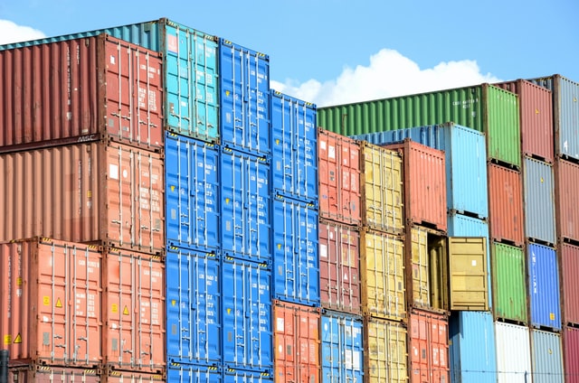 Temperature Monitors For Shipping Containers: What Features Are Needed?